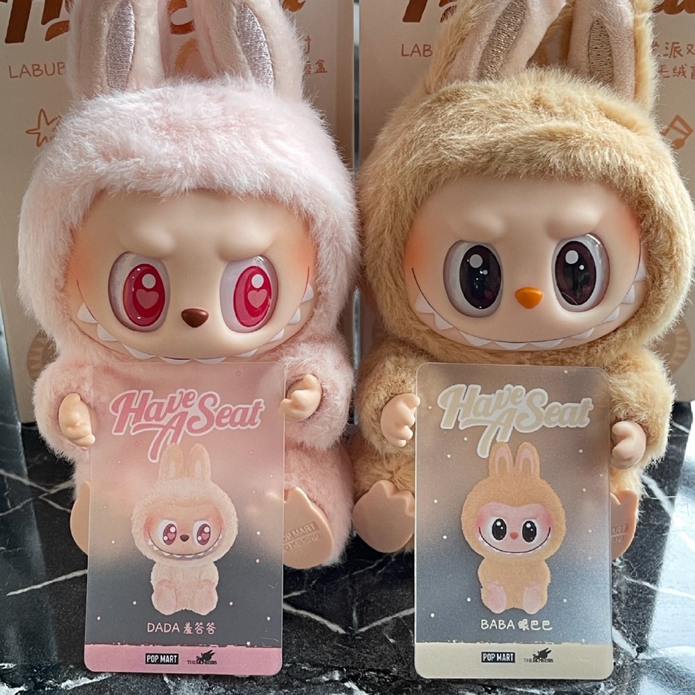 LABUBU DADA&BABA SET (Unopened) - Picture 2 of 2